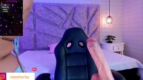 Gia online show from 04-21-26, 01:17