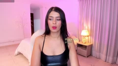 Snapshot of gia_watsonn chatting on 12-28-24, 07:11 Gia online show from 12-28-24, 07:11