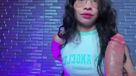 Snapshot of giaa_rossi chatting on 06-18-26, 02:21 giaa rossi online show from 06-18-26, 02:21