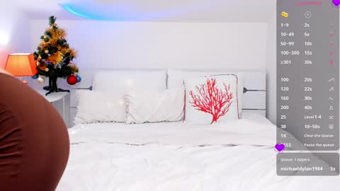 Gia online show from 12-24-24, 07:55