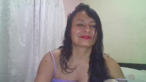 gianna165909 online show from 01-22-25, 12:38