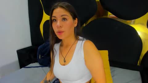 GiannaJohnson online show from 11-29-25, 03:09