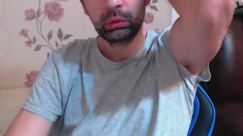 Snapshot of gianni_lion chatting on 02-15-26, 11:23 Gianni online show from 02-15-26, 11:23