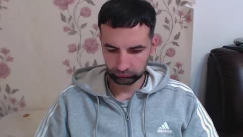 Snapshot of gianni_lion chatting on 03-04-26, 09:37 Gianni online show from 03-04-26, 09:37