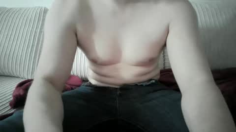 Snapshot of giantjunkjack chatting on 03-29-26, 01:55 Giantjunkjack online show from 03-29-26, 01:55