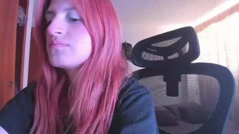GiaRoussel online show from 05-26-26, 03:08