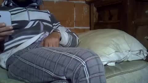 Snapshot of gicobest chatting on 12-01-25, 02:55 Corrado online show from 12-01-25, 02:55