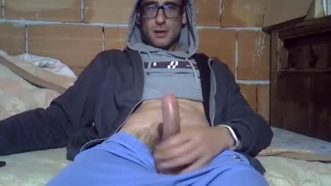 Snapshot of gicobest chatting on 02-28-26, 02:29 Corrado online show from 02-28-26, 02:29