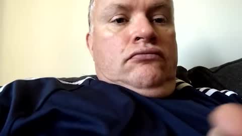 giddyup2222222 online show from 04-24-26, 12:18