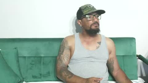 Snapshot of gifted_bucknasty chatting on 07-07-26, 12:13 Gifted online show from 07-07-26, 12:13