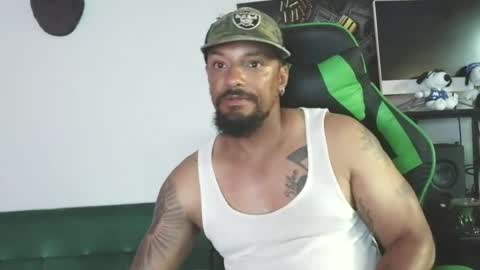 Snapshot of gifted_bucknasty chatting on 07-13-26, 11:51 Gifted online show from 07-13-26, 11:51