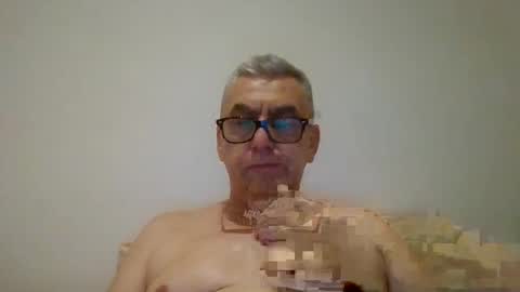 Snapshot of gigi1970 chatting on 12-25-24, 11:20 gigi1970 online show from 12-25-24, 11:20