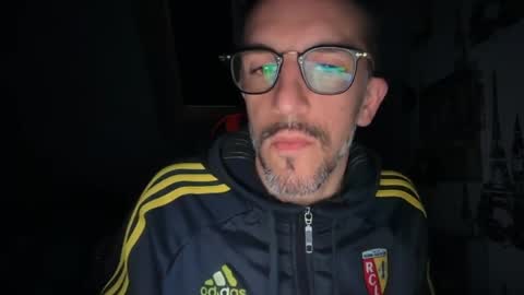 Gigi online show from 05-01-26, 01:54