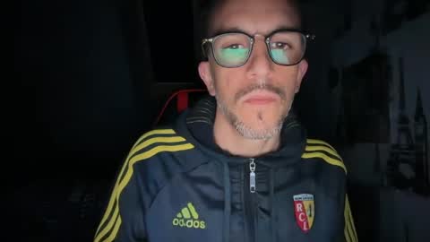 Gigi online show from 05-09-26, 03:34