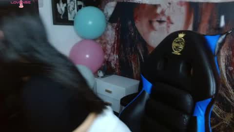 Snapshot of gigi_gilt_ chatting on 06-04-26, 09:43 Gigi 3 online show from 06-04-26, 09:43