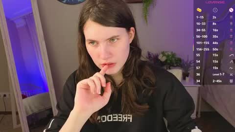 Snapshot of gigi_myav chatting on 05-17-26, 03:30 gigi_myav online show from 05-17-26, 03:30
