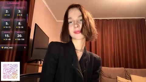 Molly online show from 10-22-25, 07:35