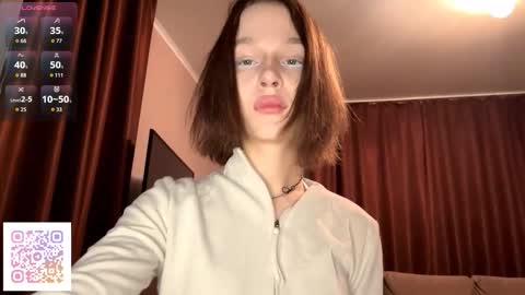 Molly online show from 11-24-25, 07:35