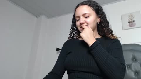 Giia  online show from 12-15-25, 12:53