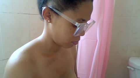 Gilari online show from 07-22-26, 07:49