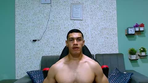 GILBERT online show from 02-02-25, 03:28