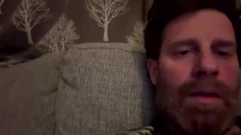 Snapshot of gilbertinio chatting on 01-05-26, 10:46 Gilbert online show from 01-05-26, 10:46