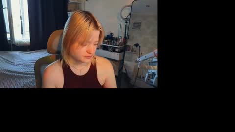 Klara online show from 07-14-26, 06:07