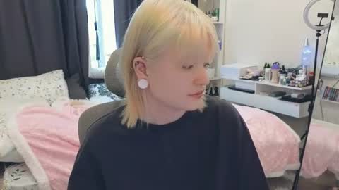 Klara online show from 07-23-26, 02:53