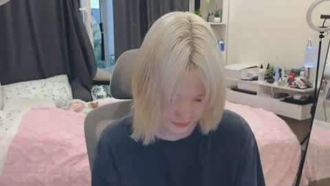 Klara online show from 07-30-26, 02:32