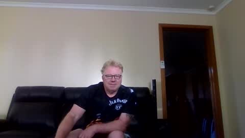 Snapshot of gimmmieoooo chatting on 02-13-26, 08:10 gimmmieoooo online show from 02-13-26, 08:10