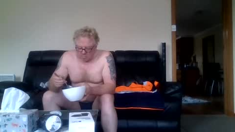 Snapshot of gimmmieoooo chatting on 07-02-26, 04:40 gimmmieoooo online show from 07-02-26, 04:40