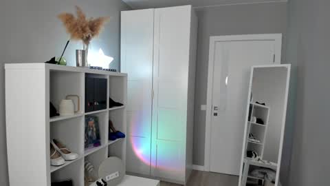 Gin online show from 02-03-25, 12:47