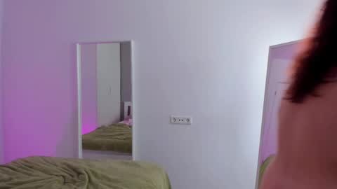 Gin online show from 02-21-25, 12:50