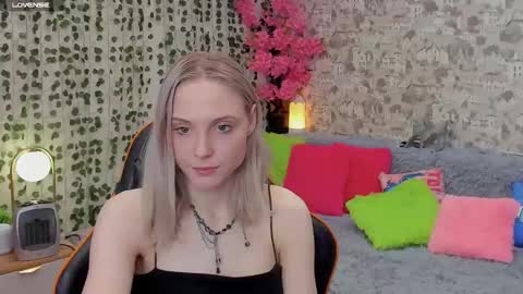 Gina online show from 05-27-26, 01:57
