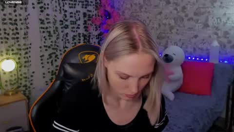 Gina online show from 06-24-26, 02:54