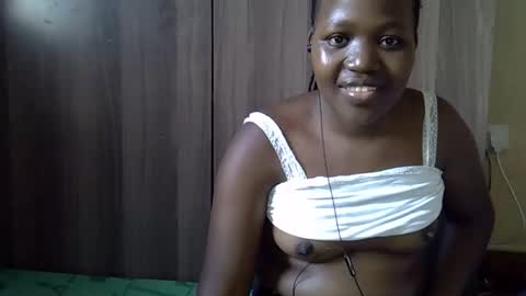 Adiliah online show from 10-19-25, 02:18