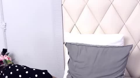 Gina online show from 02-27-25, 06:42