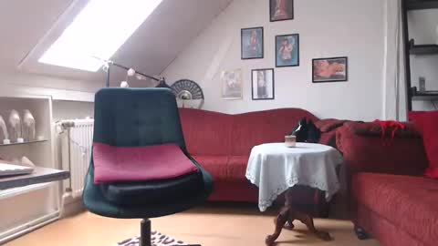 Gina online show from 02-12-25, 09:20