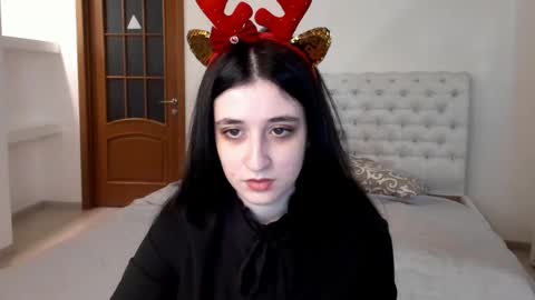 Snapshot of ginablum chatting on 12-31-24, 09:10 Kate online show from 12-31-24, 09:10