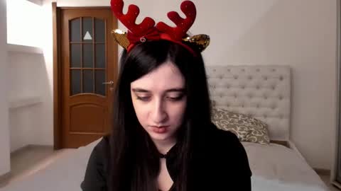 Snapshot of ginablum chatting on 01-05-25, 02:30 Kate online show from 01-05-25, 02:30