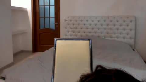 Snapshot of ginablum chatting on 01-11-25, 11:02 Kate online show from 01-11-25, 11:02