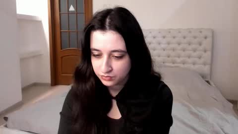 Snapshot of ginablum chatting on 01-15-25, 01:09 Kate online show from 01-15-25, 01:09