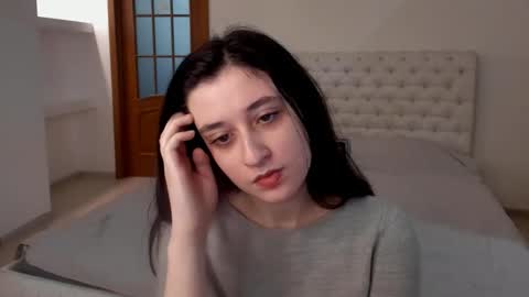 Snapshot of ginablum chatting on 01-22-25, 01:53 Kate online show from 01-22-25, 01:53