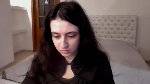 Snapshot of ginablum chatting on 01-24-25, 12:10 Kate online show from 01-24-25, 12:10