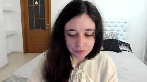 Snapshot of ginablum chatting on 09-27-25, 09:03 Kate online show from 09-27-25, 09:03