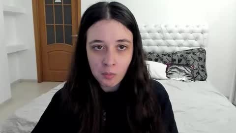 Snapshot of ginablum chatting on 10-03-25, 09:28 Kate online show from 10-03-25, 09:28