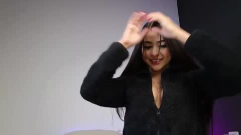 Snapshot of ginacali chatting on 01-16-26, 04:05 Gina Cali online show from 01-16-26, 04:05