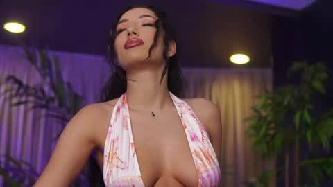 Gina online show from 04-10-26, 07:18