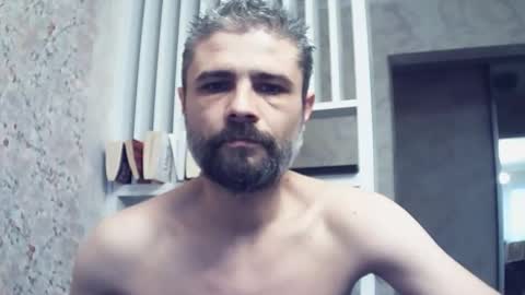 Snapshot of gindrie chatting on 01-21-25, 01:22 Gabriel online show from 01-21-25, 01:22