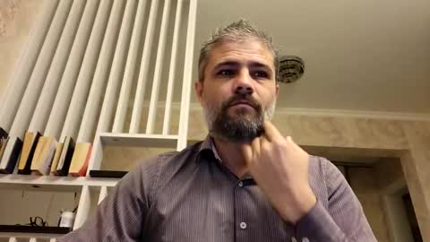 Gabriel online show from 11-18-25, 05:12